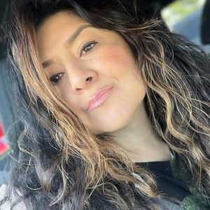 Meet your Posher, Frances